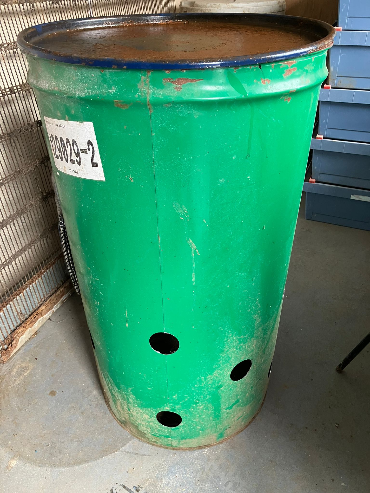 Burner Bin - Metal - 200L - Image 4